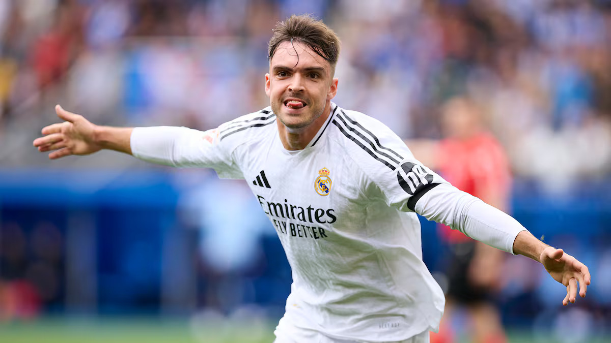 华体会数据中心-职业生涯重要一步！西甲官网确认阿森西奥已注册为皇马一队球员