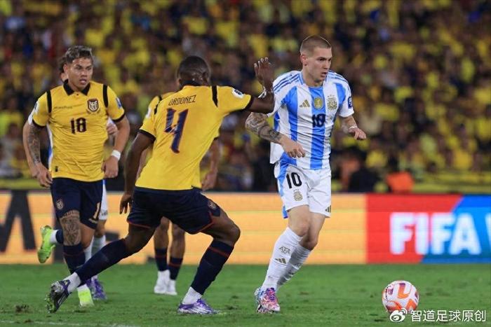 华体会app下载-阿根廷10号太重 18岁马斯坦托诺背不动 10次丢失球权获6.4低分