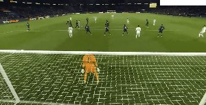 1713743092419066727.gif 华体会数据中心-【法甲】巴黎圣日耳曼4比1里昂 贡萨洛双响