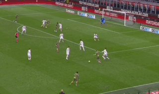 1680911288117050423.gif 华体会数据中心-【意甲】吉鲁绝杀球被吹,AC米兰主场0比0恩波利